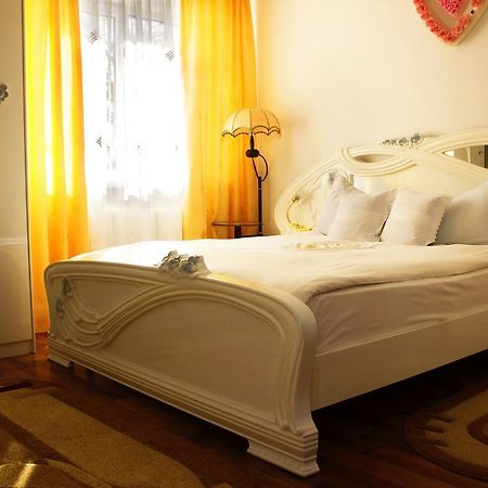 Hotel Confort Drochia Ngoại thất bức ảnh