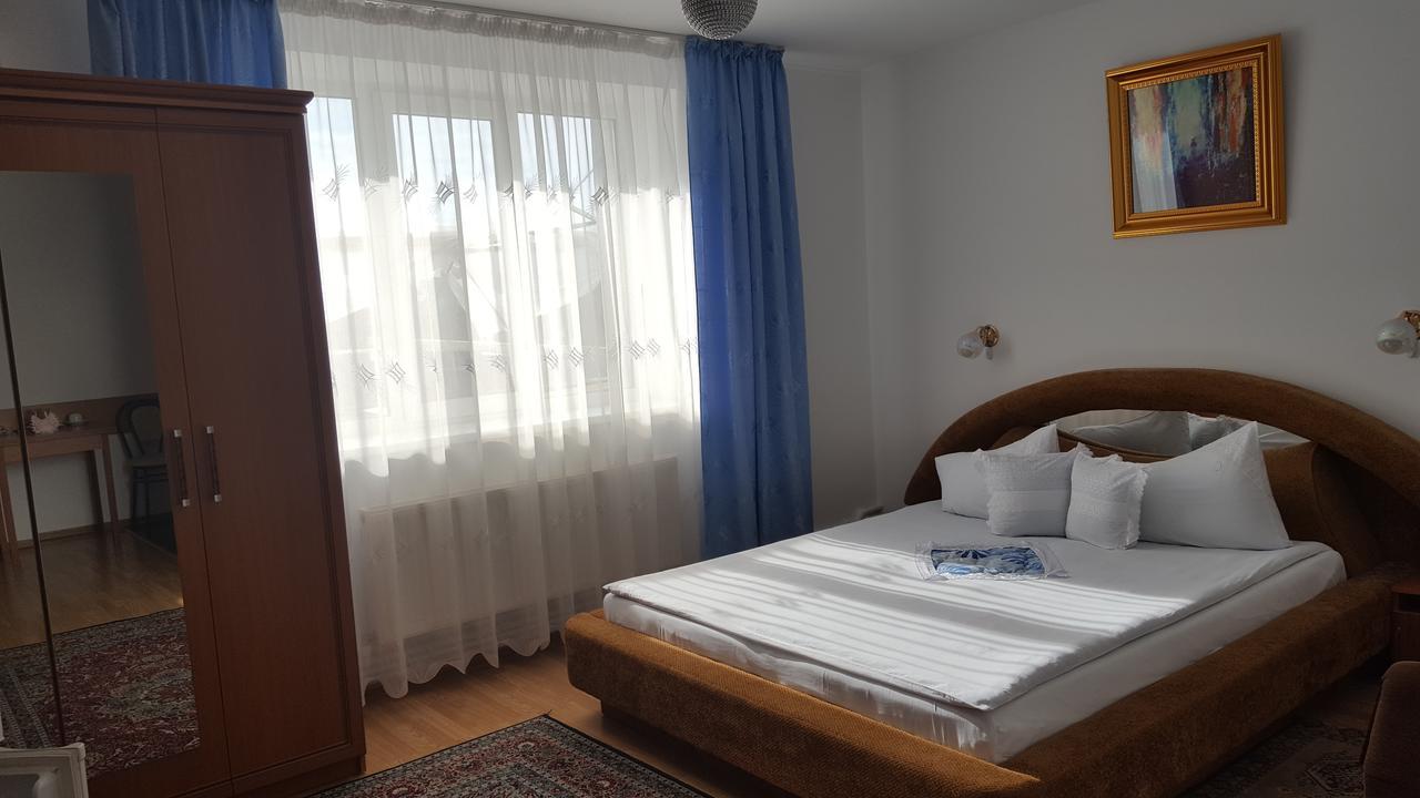 Hotel Confort Drochia Ngoại thất bức ảnh